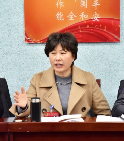 张琼